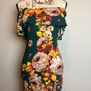 Green Floral Off-Shoulder Maxi Dress